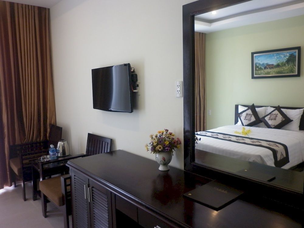 Tay Bac Hotel Da Nang Exterior foto